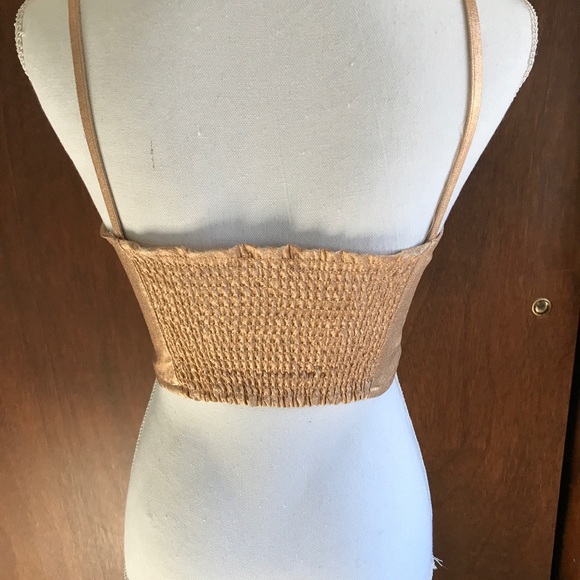 Gold lace crop top - Picture 2 of 3